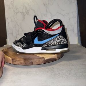 Jordan Legacy 312 Low Black Valor Blue Kids - CD9054-004 size 6y